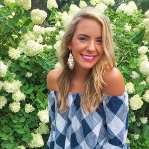 Meet your Posher, Kasie